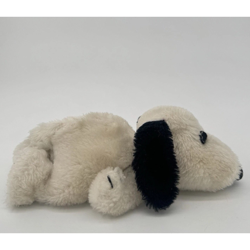 Vintage 1968 Snoopy Plush Peanuts Lying Pose 8inRare Tummy‎ Sleeping Stuffed